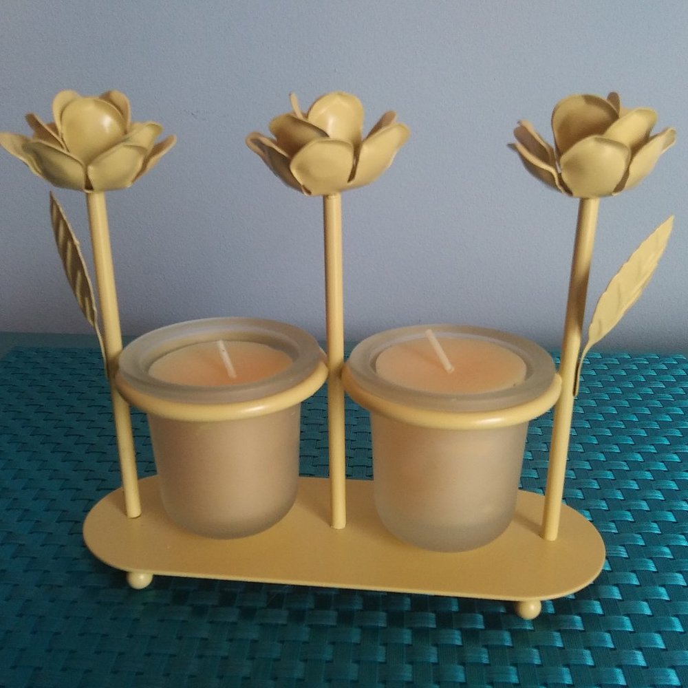 Yellow Roses Metal Candle Holder